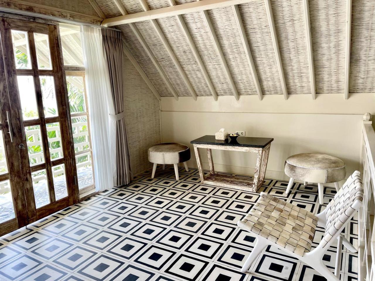 Dhauteya Villa Ambat Esterno foto